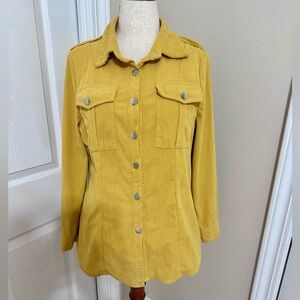 Women’s gold corduroy sh/jacket sz XL